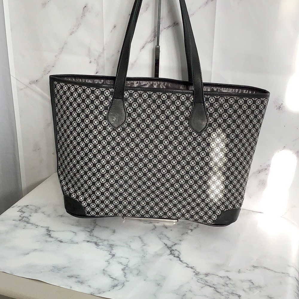 NWT- Dominie Luxury Tote